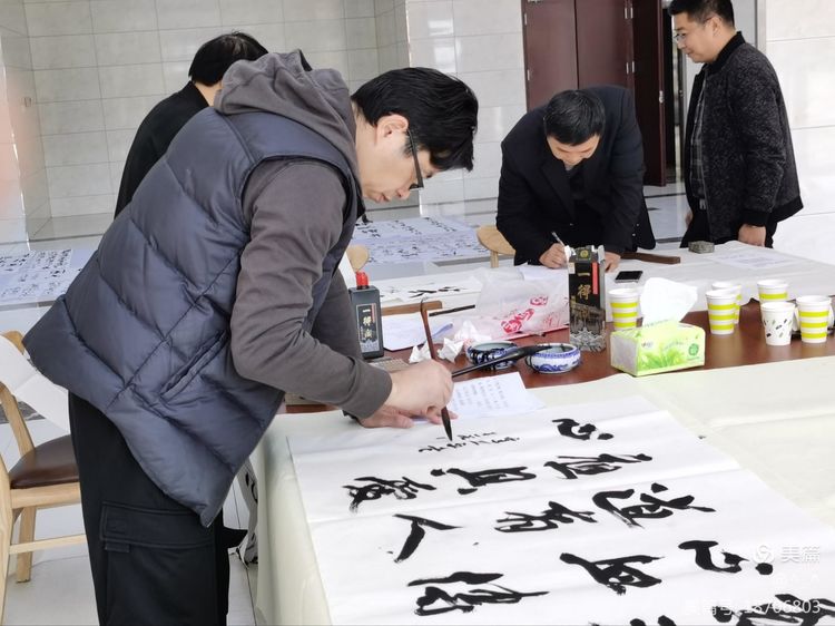 1638496317840402.jpg 1638496317840402.jpg